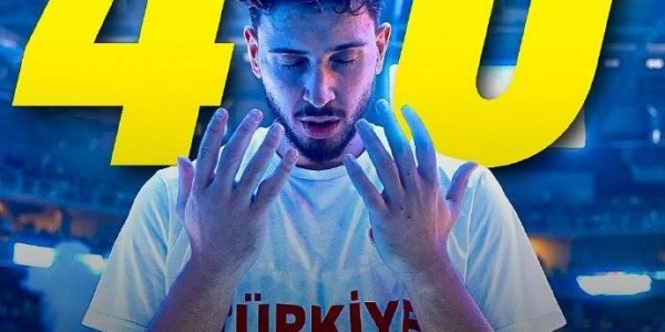 申京欧洲杯至今场均20+8+6 三项数据均位居前十