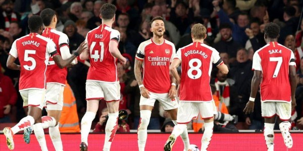 英超回顾：谁能终结曼城五连冠？红军旱死，蓝军涝死，枪手和曼联很有希望